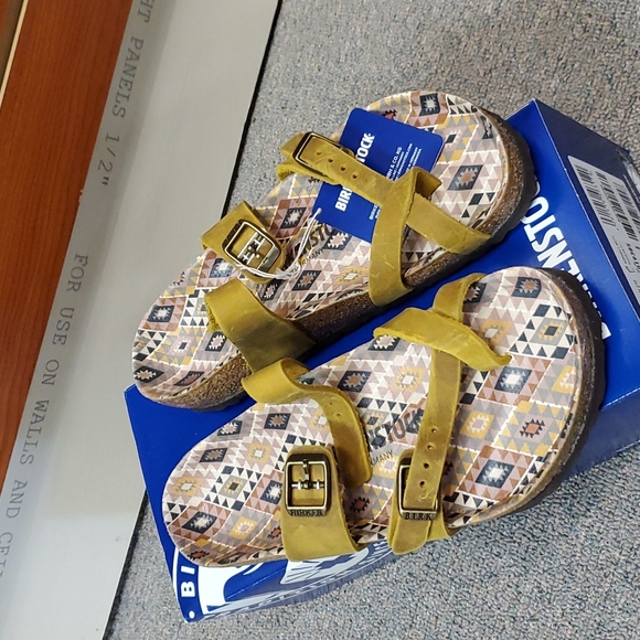 Birkenstock Shoes - Birkenstock Mayari Oiled Leather Sandals in Yellow EU 40. US 9 Regular width